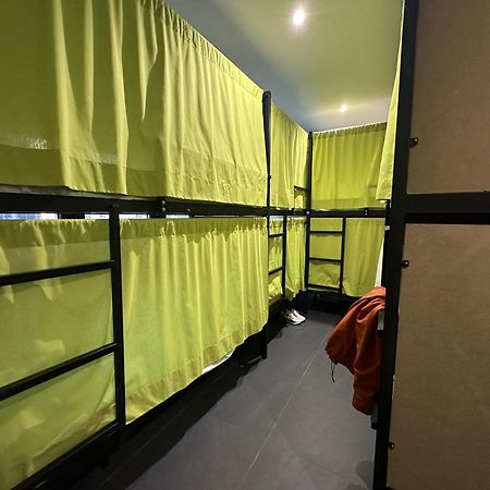 Madriz Hostel Eksteriør billede