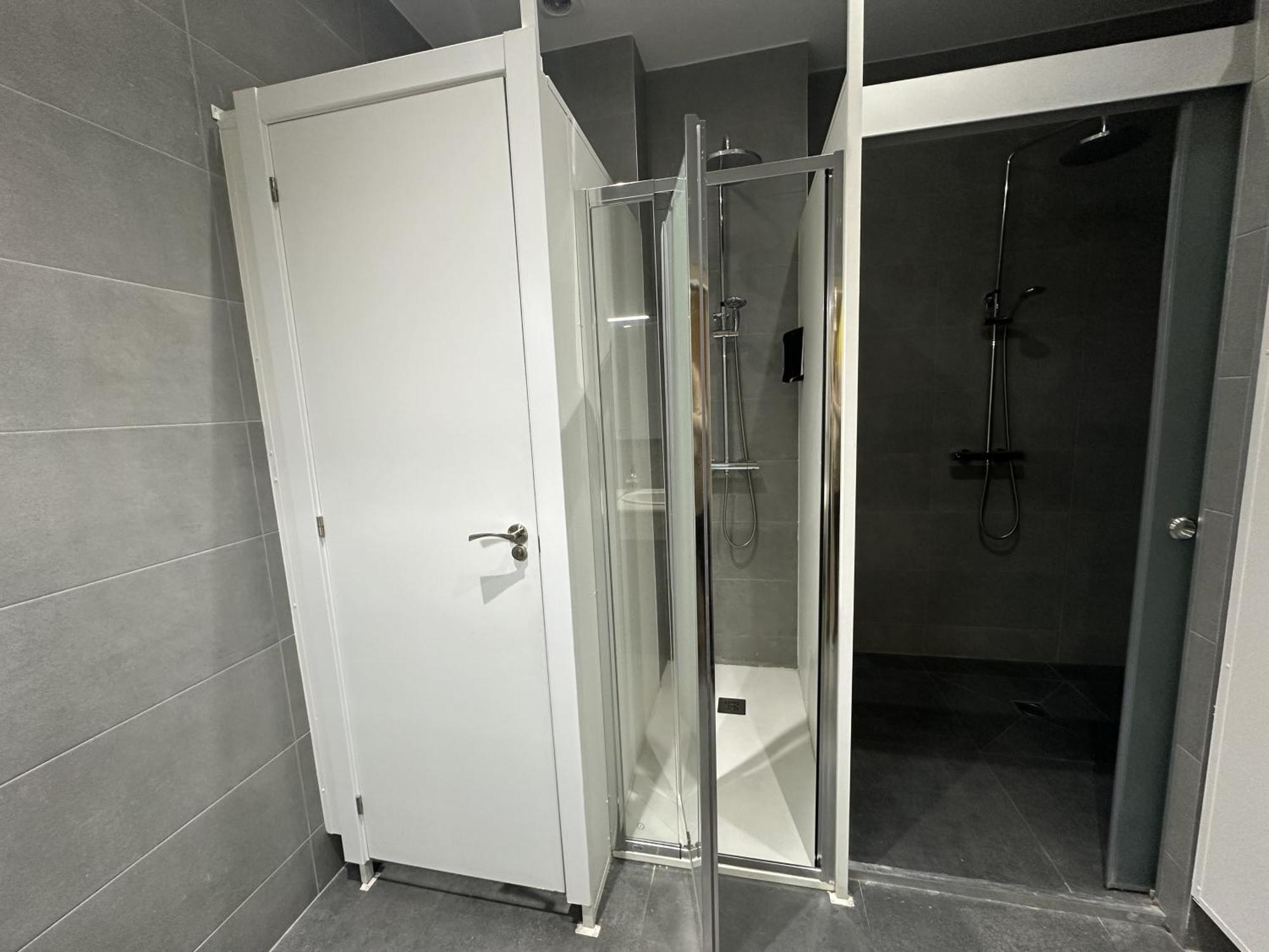 Madriz Hostel Eksteriør billede